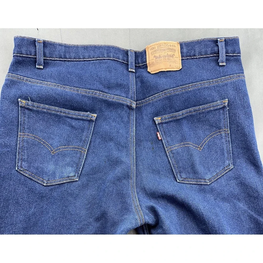 Vintage Levis Jeans Mens 42x32 Actual 39x30 Dark Blue Straight Leg USA Red Tag
